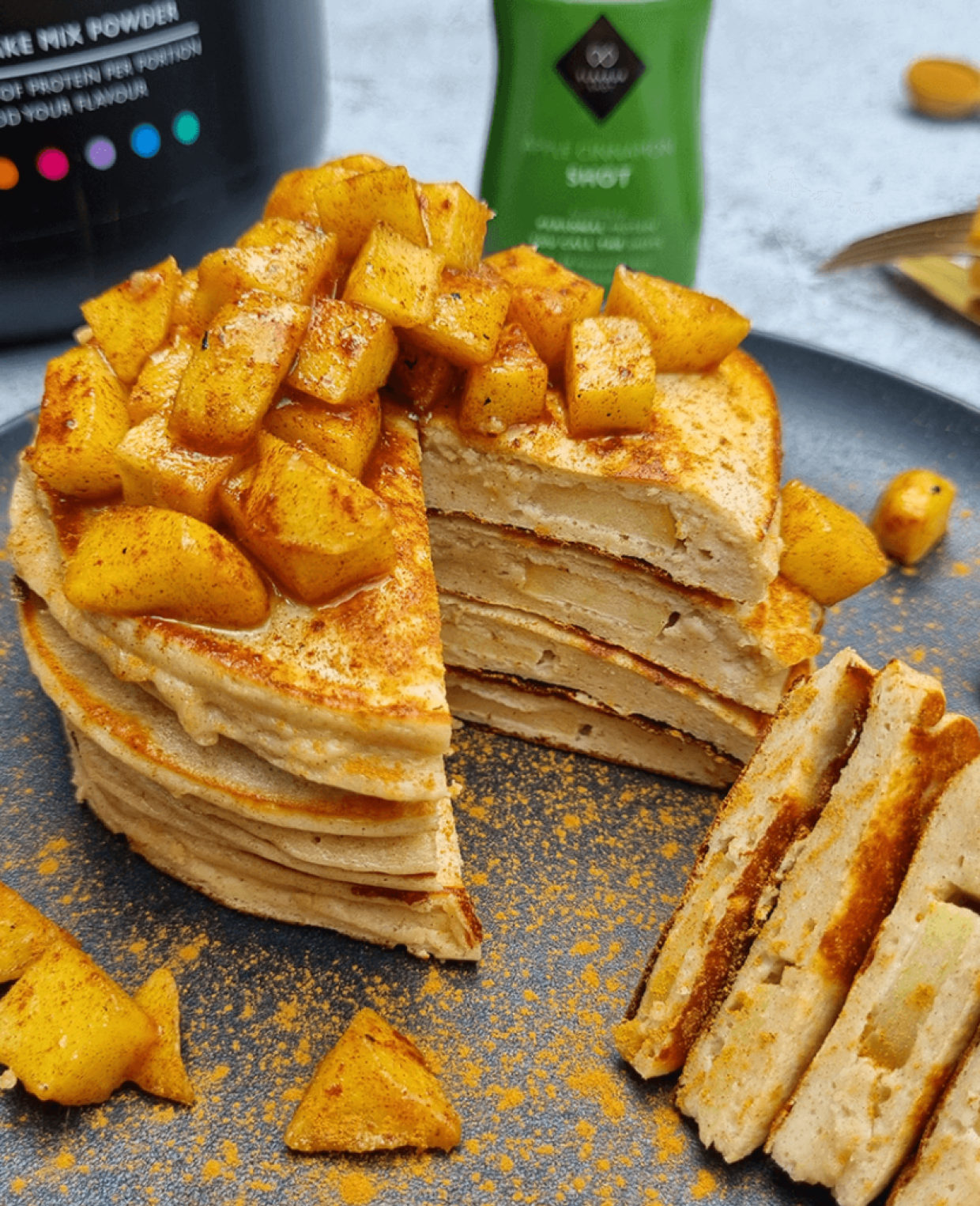 Apple_cinnamon_pancakes